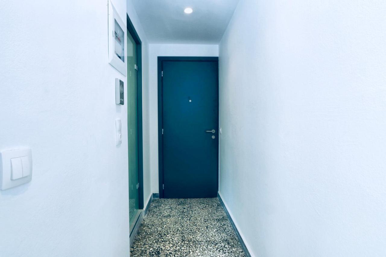 Downtown Studio Superb Location كاندية المظهر الخارجي الصورة